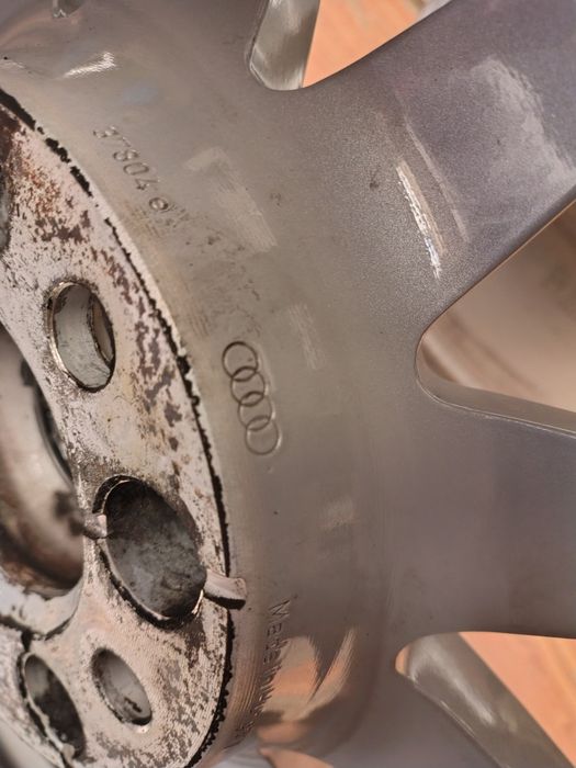 Jante audi r17 et 38 cb 66.6
