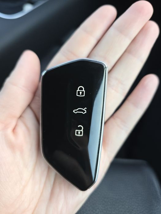 Ключ от машины VW ID.4