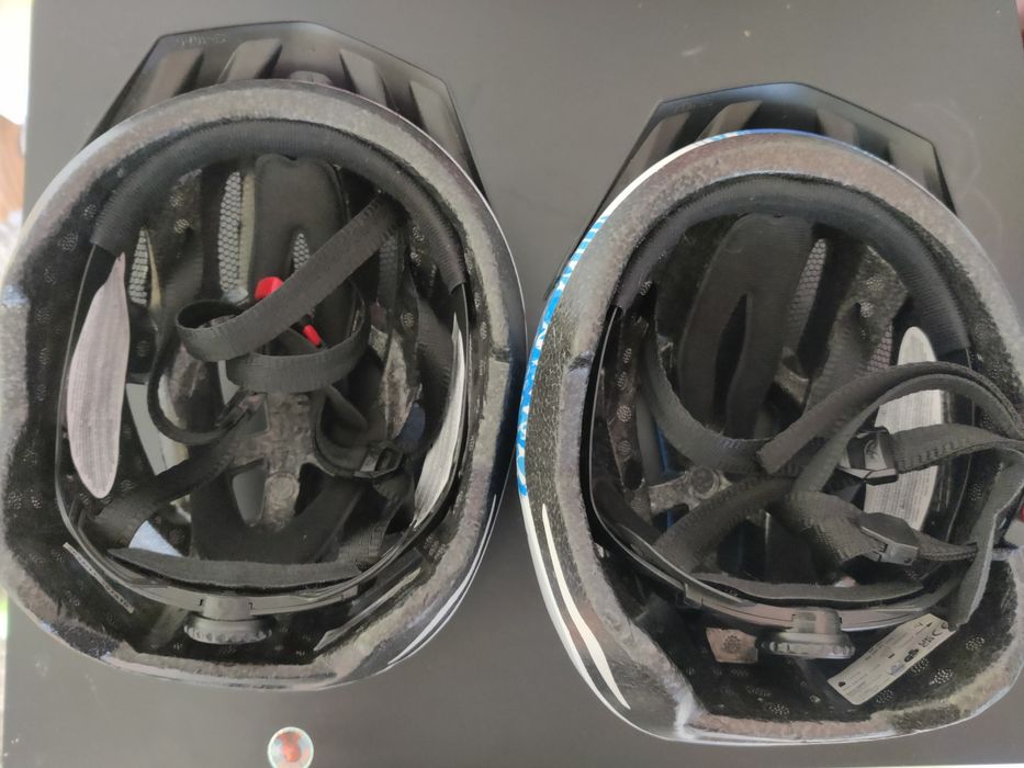 Детска розова каска за колело