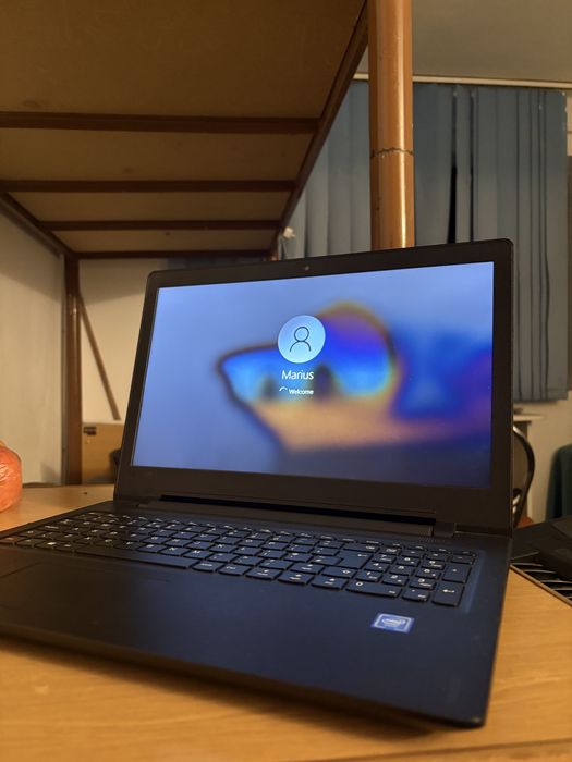 Laptop Lenovo IdeaPad 110 – 4GB RAM – HDMI – Funcționează foarte bine