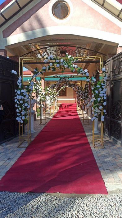 Оформление Торжеств в Ташкенте Оформление Свадеб Цветы на скидках