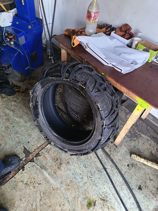 ЗИМНИЕ Шины, новые