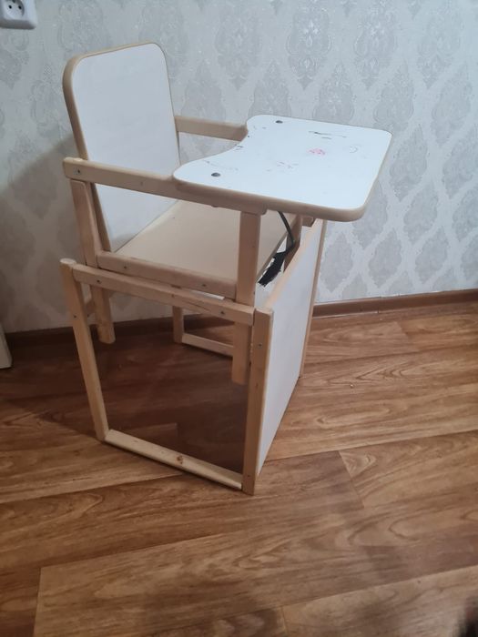 Продам стульчик стол