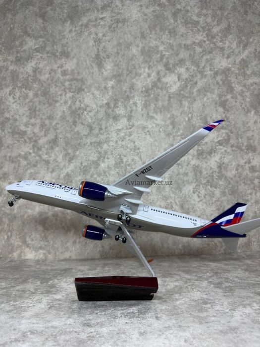 Самолет модель AIRBUS A350 (Аэрофлот Россия) с LED подсветкой