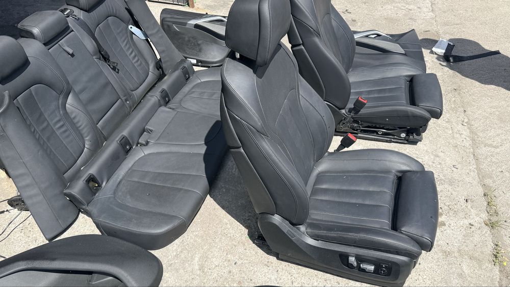 BMW X6 G06 Кожен салон