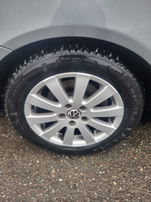 Passat 2008 cu 140 cai