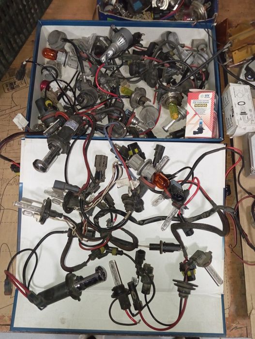 Лампочки автомобильные