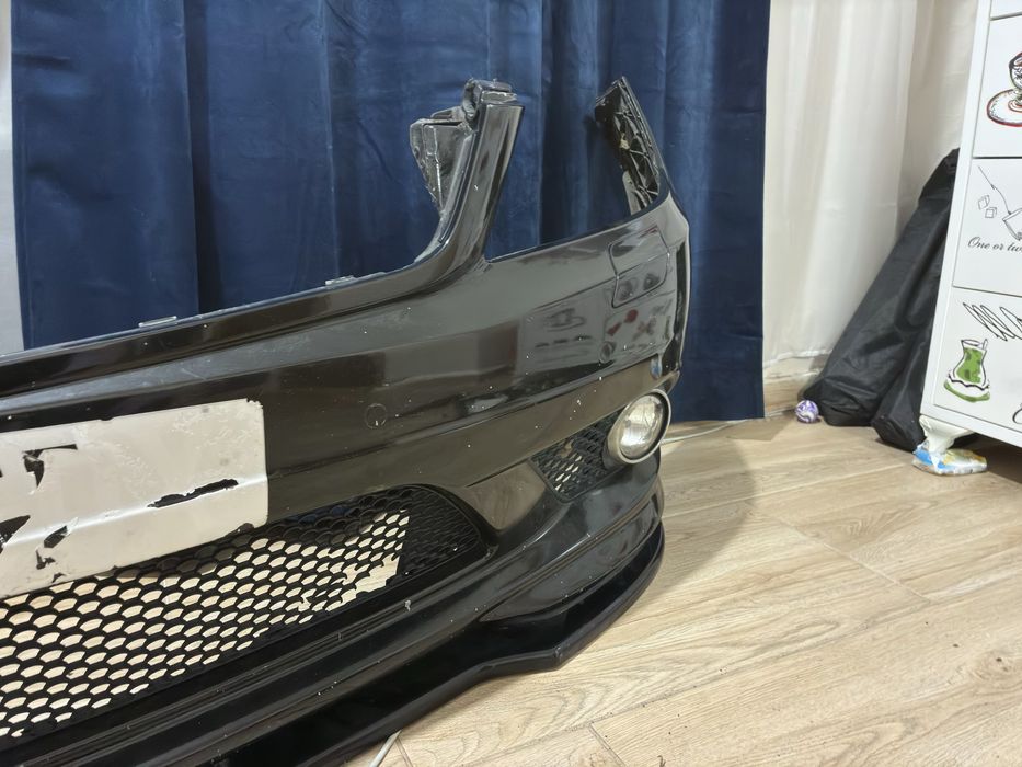 Предна AMG броня за Mercedes W204