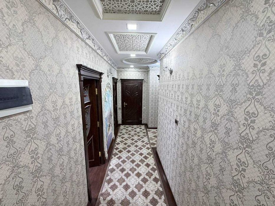 ТОП ЛОКАЦИЯ ! Чиланзар 1 кв-л 3/3/4 90м2 высокопотолочка