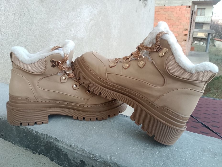 Catwalk женски боти 40 номер