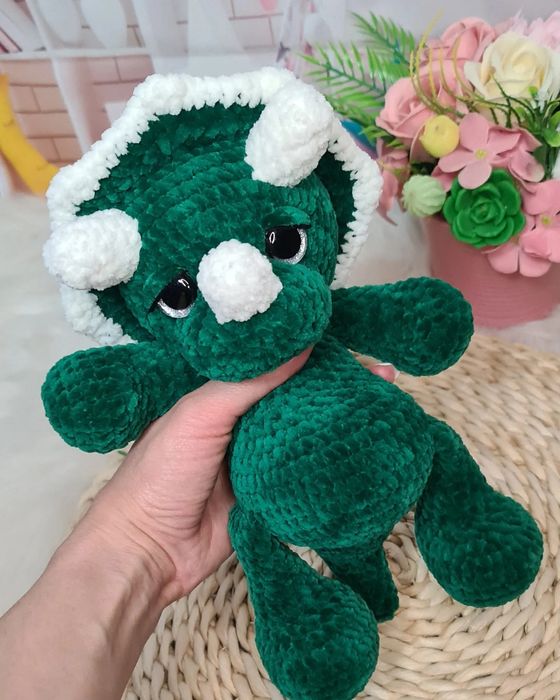 Плетени играчки на една кука