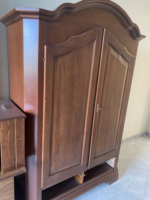 Продам офисную мебель!