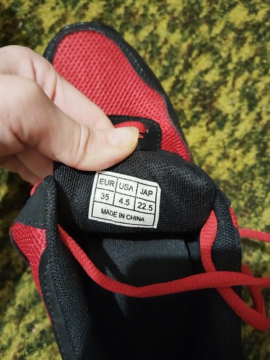 Кроссовки для танцев . Джазовки