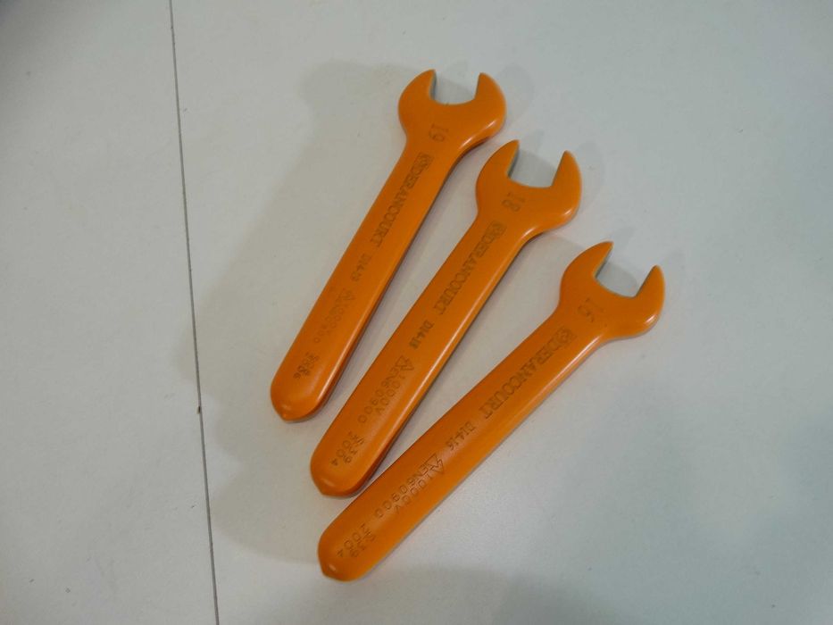 Изолирани гаечни ключове Derancourt - 16 / 18 / 19