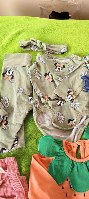 Лот дрехи за момиче пролетни 6-9 месеца