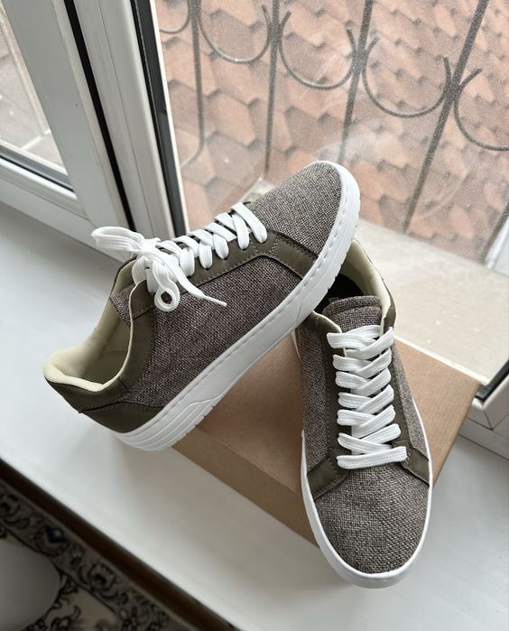 Легкий летний 40-размер новый обувь