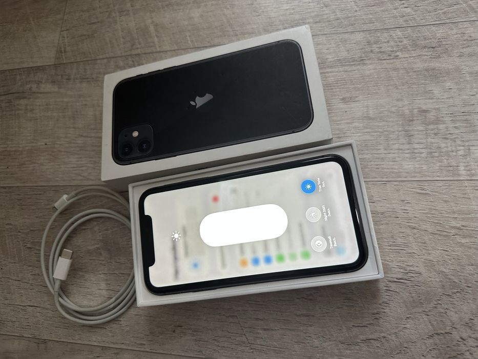 Iphone 11 64 в идеальном состоянии