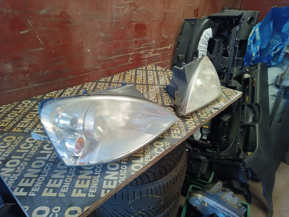 Оригинални Фарове за Форд Галакси 02-08