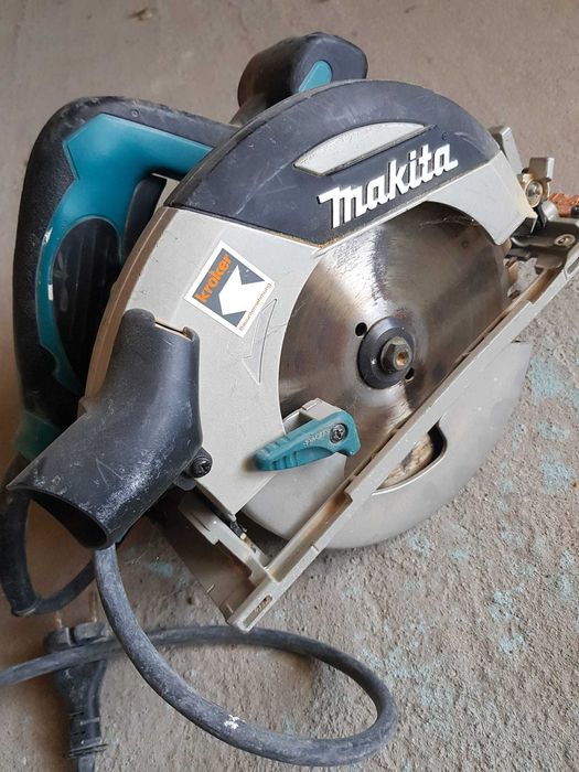 Circular MAKITA HS 7101