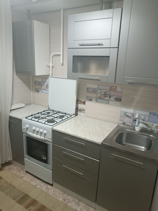 Продам кухонный гарнитур