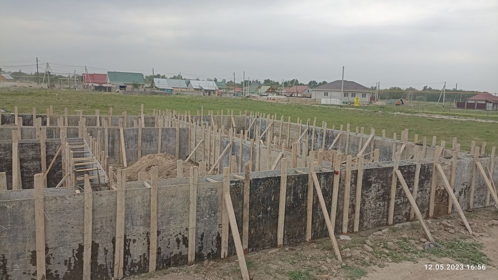 Заливаем фундамент