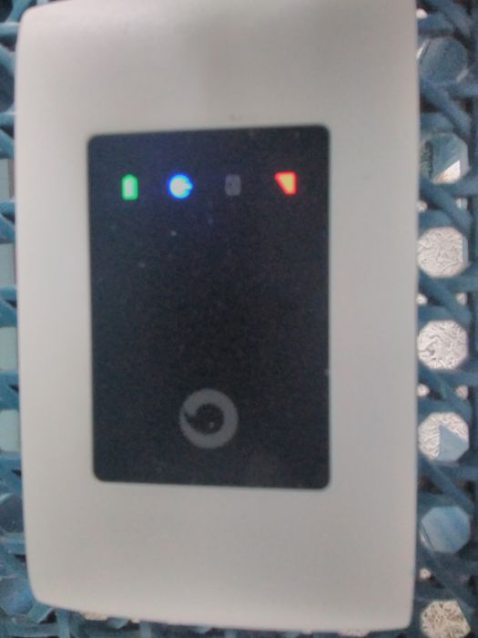 некодиран 4G LTE високоскоростен джобен рутер HUAWEI CAT 4