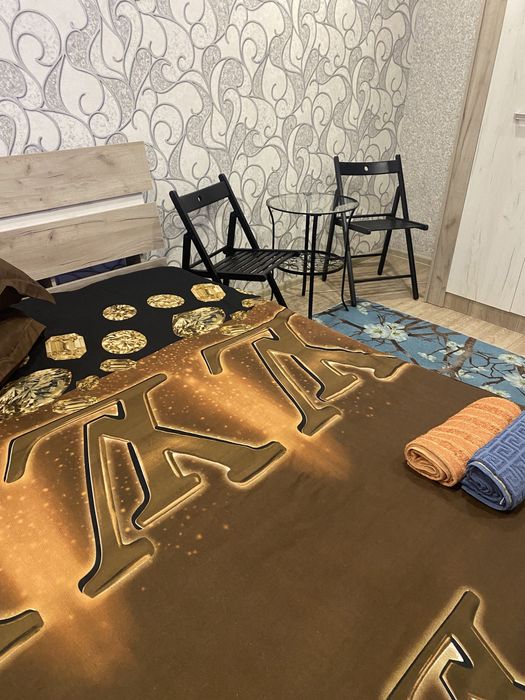 Сдаю по часам 2000