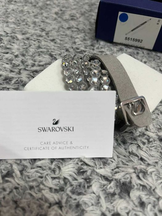 Нова оригинална гривна SWAROVSKI с кутия , не е носена