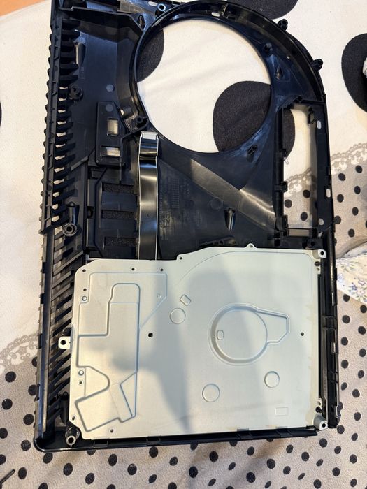 Consola ps5 disk pentru piese