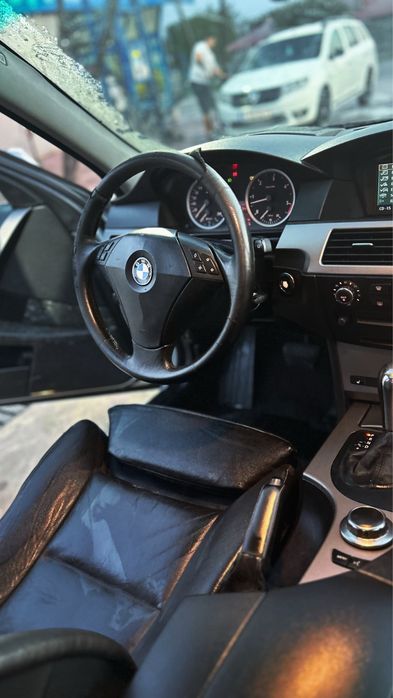 BMW 5 Series 0 — imagine 4