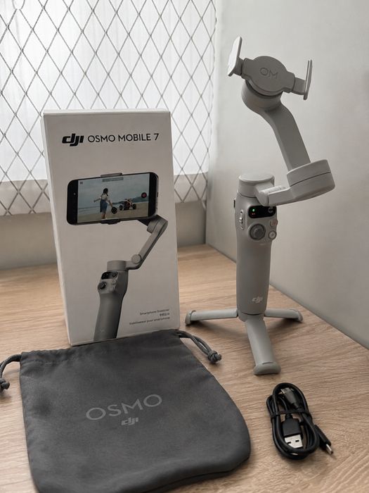Стабилизатор DJI OSMO MOBILE 7