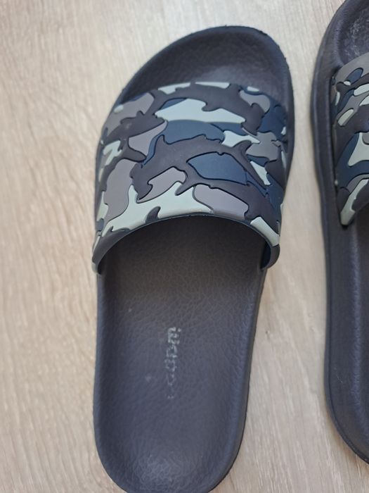 Сланцы для мальчика 32 размер