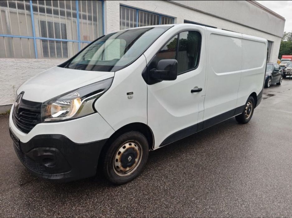 RENAULT Trafic 2019 — imagine 3
