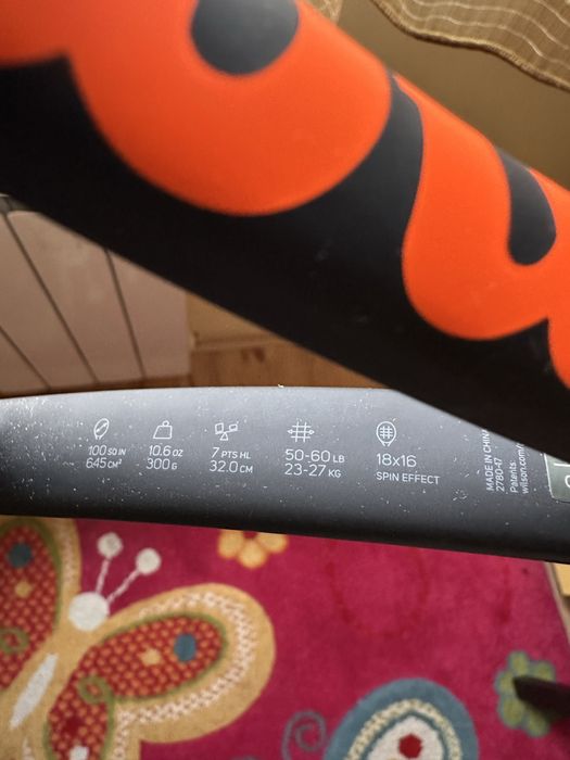 Ракета за тенис Wilson Burn 100 S (ползвана 1 път)