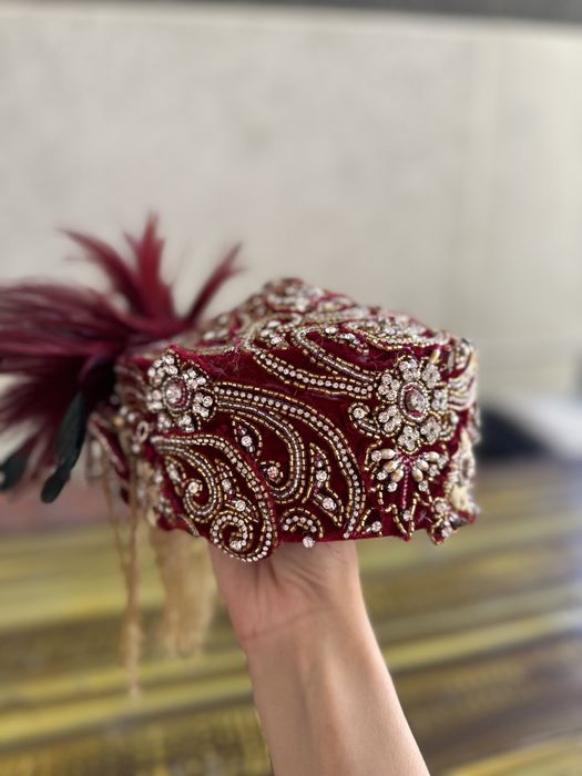 Қалпоқ и дастрўмол