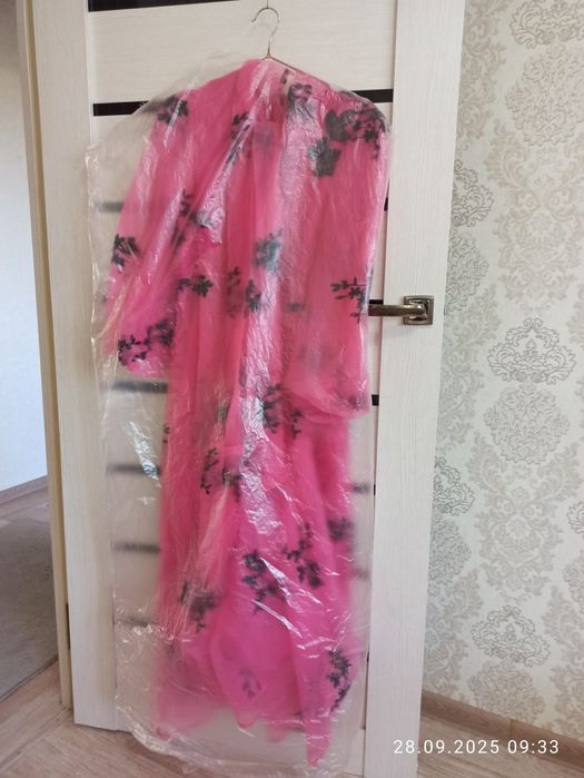 Платье вечернее.