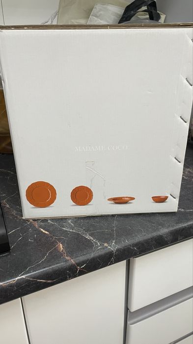 Столовый набор от madame coco