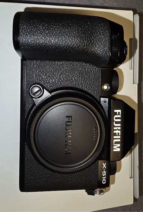Camera Fujifilm x-s10 noua