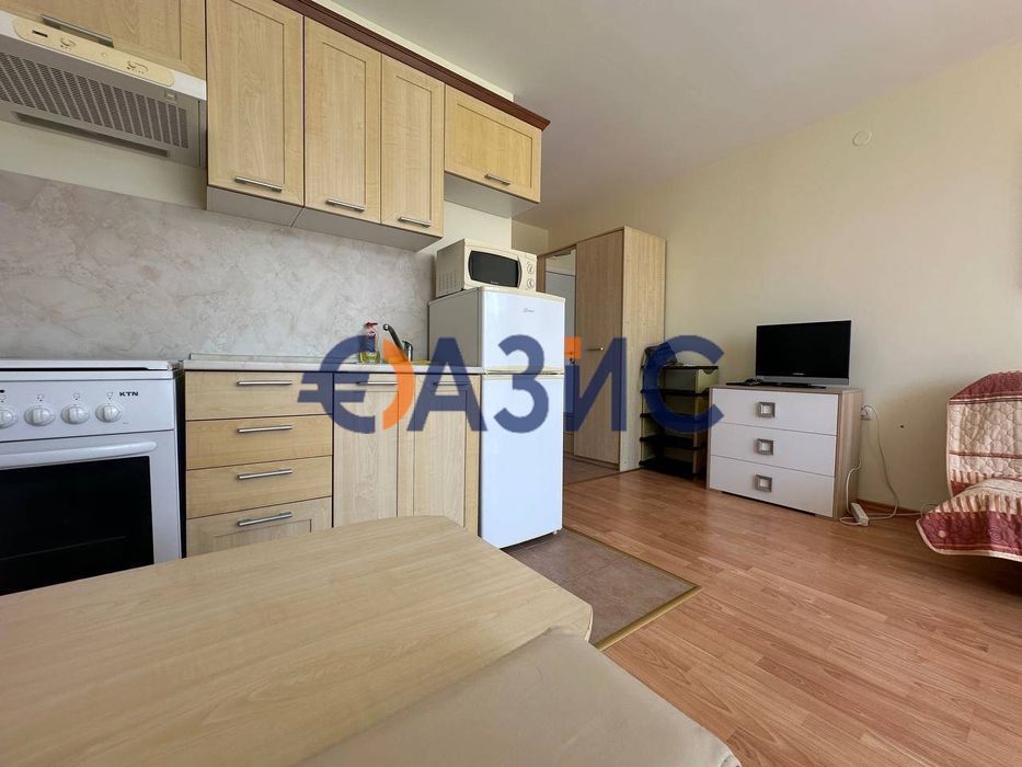 Продава се Едностаен апартамент в к.к. Слънчев бряг - 40 кв.м за 1313 €/кв.м - Снимка #2