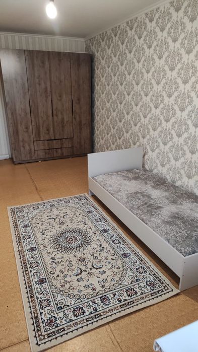 Продам кровать односпальный