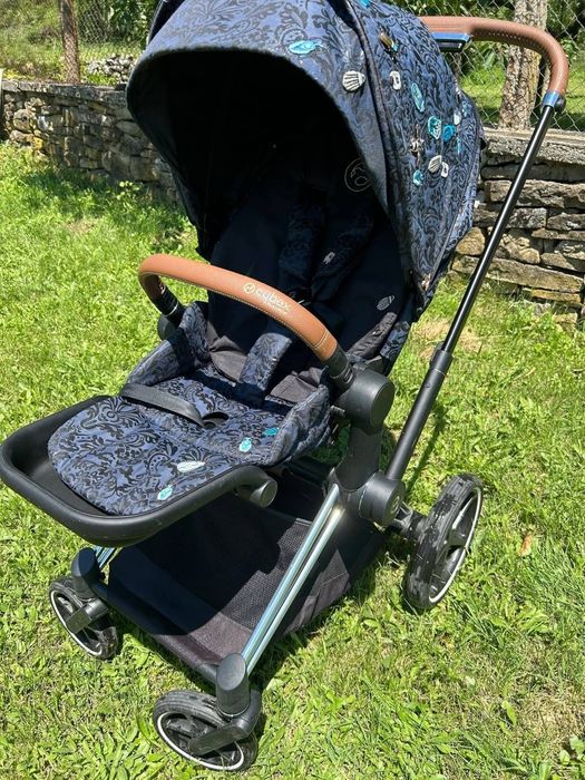 Шаси Cybex Priam 4 Chrome Brown с основа за седалка