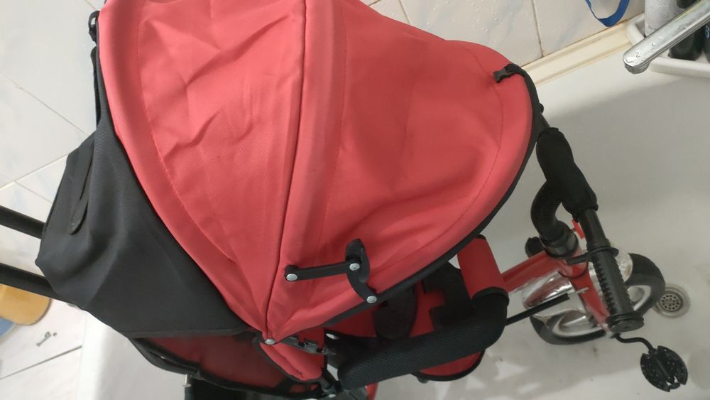 Продам  два велосипеда каляску