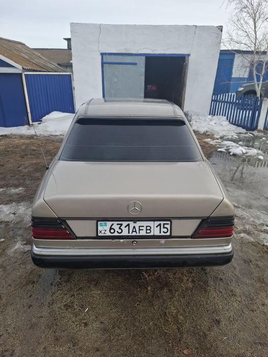 Продам Mercedes Benz w124 2.6