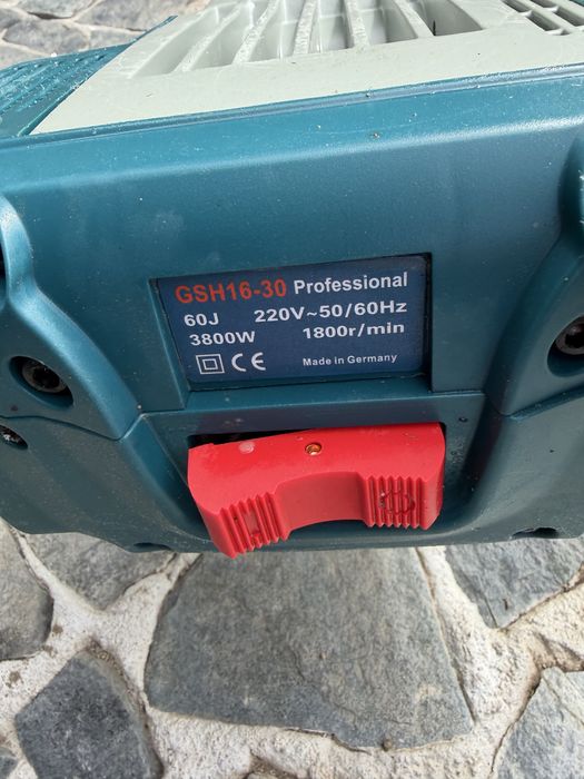 Къртач Bosch proffesional GSH 1630