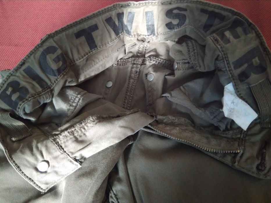 Детски дънки за момче