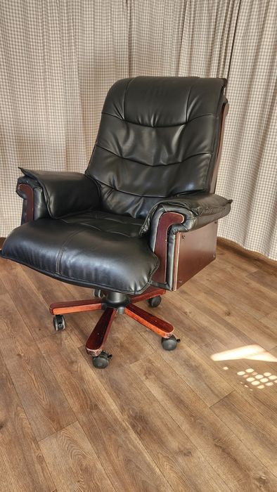 Кресло директора