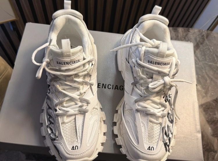 Balenciaga Track