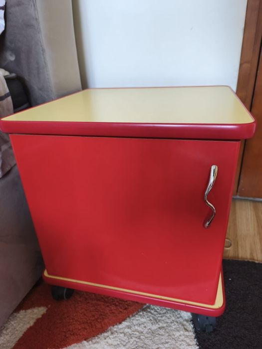 Mobilier cameră tineret