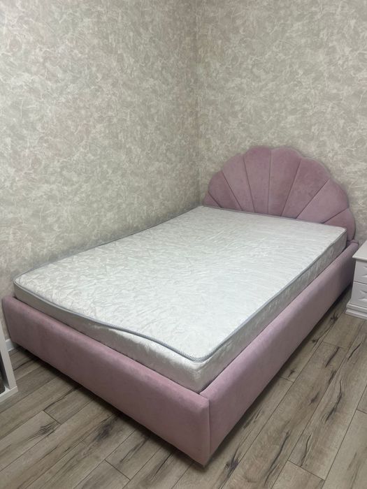 Детский гарнитур, можно отдельно.