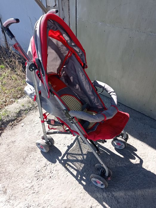 Коляска прогулочная